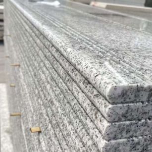 安顺芝麻白楼梯踏步 花岗岩楼梯板材
