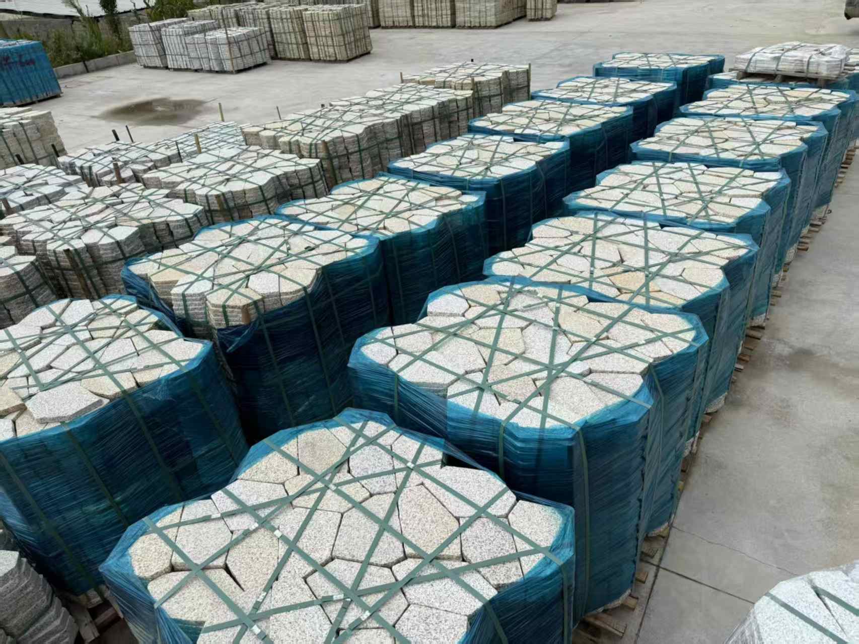 安顺黄金麻冰裂纹 碎拼