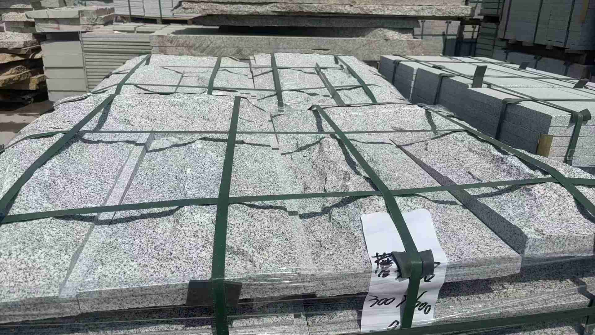 安顺蘑菇石 自然面